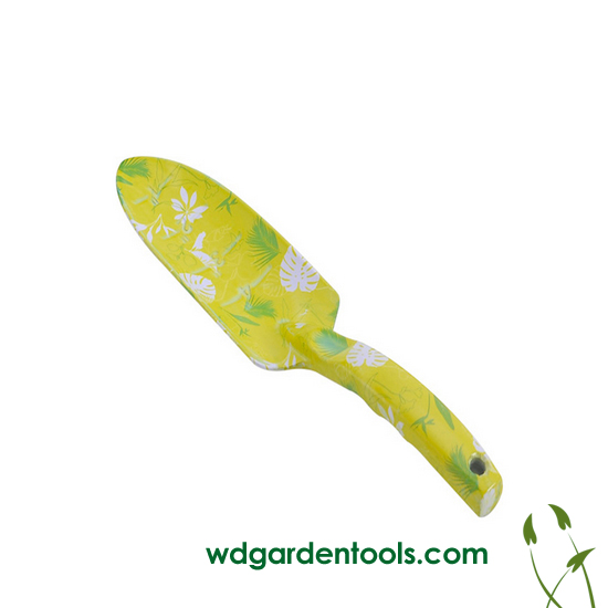 Gardening trowel